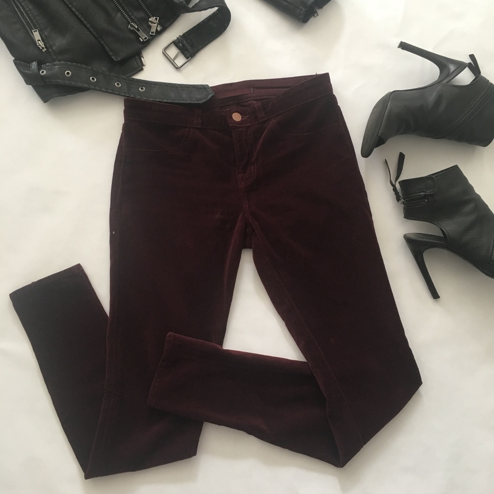 J Brand Lava Burgundy Velvet Skinny Pants B-04